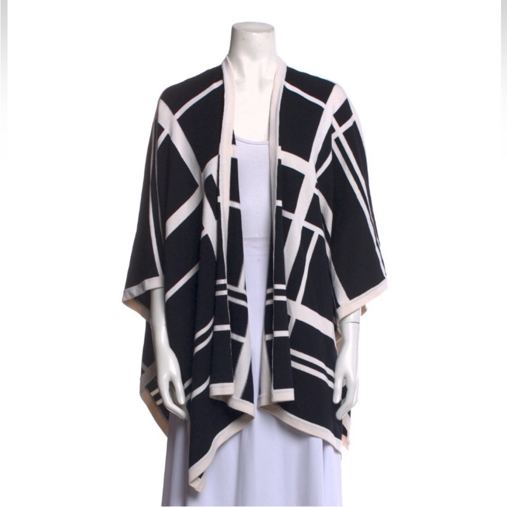 St. John Black / White Shawl